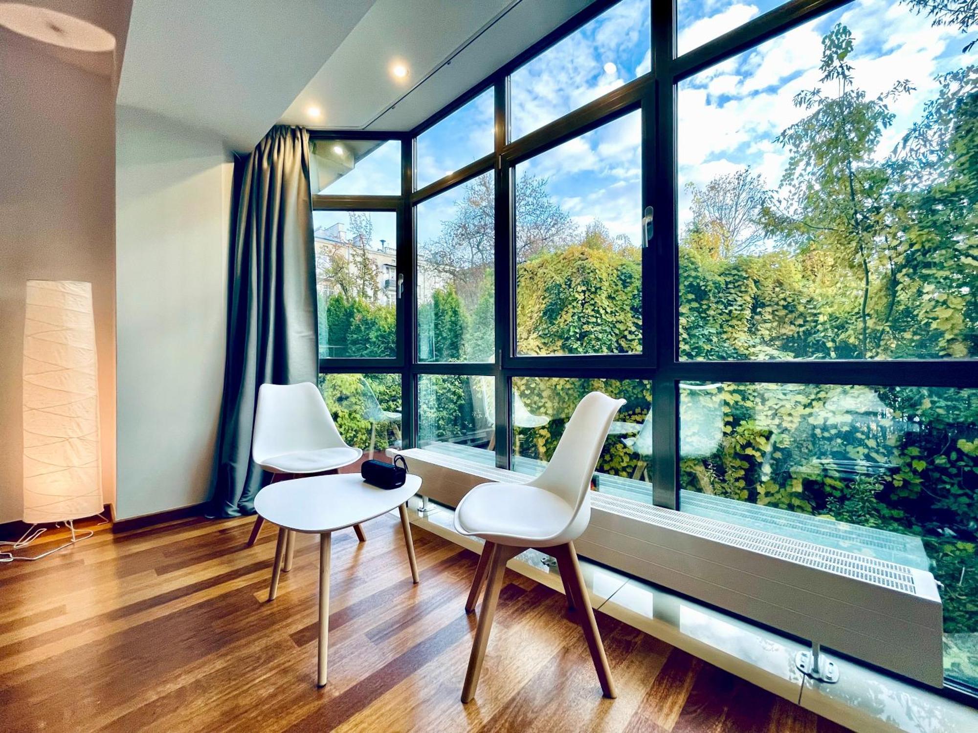 Apartament Beautiful In Mokotow Near Krolikarnia Park Warszawa
